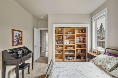 Tiny photo for 60414 Hedgewood Lane, Bend, OR 97702 (MLS # 220213116)