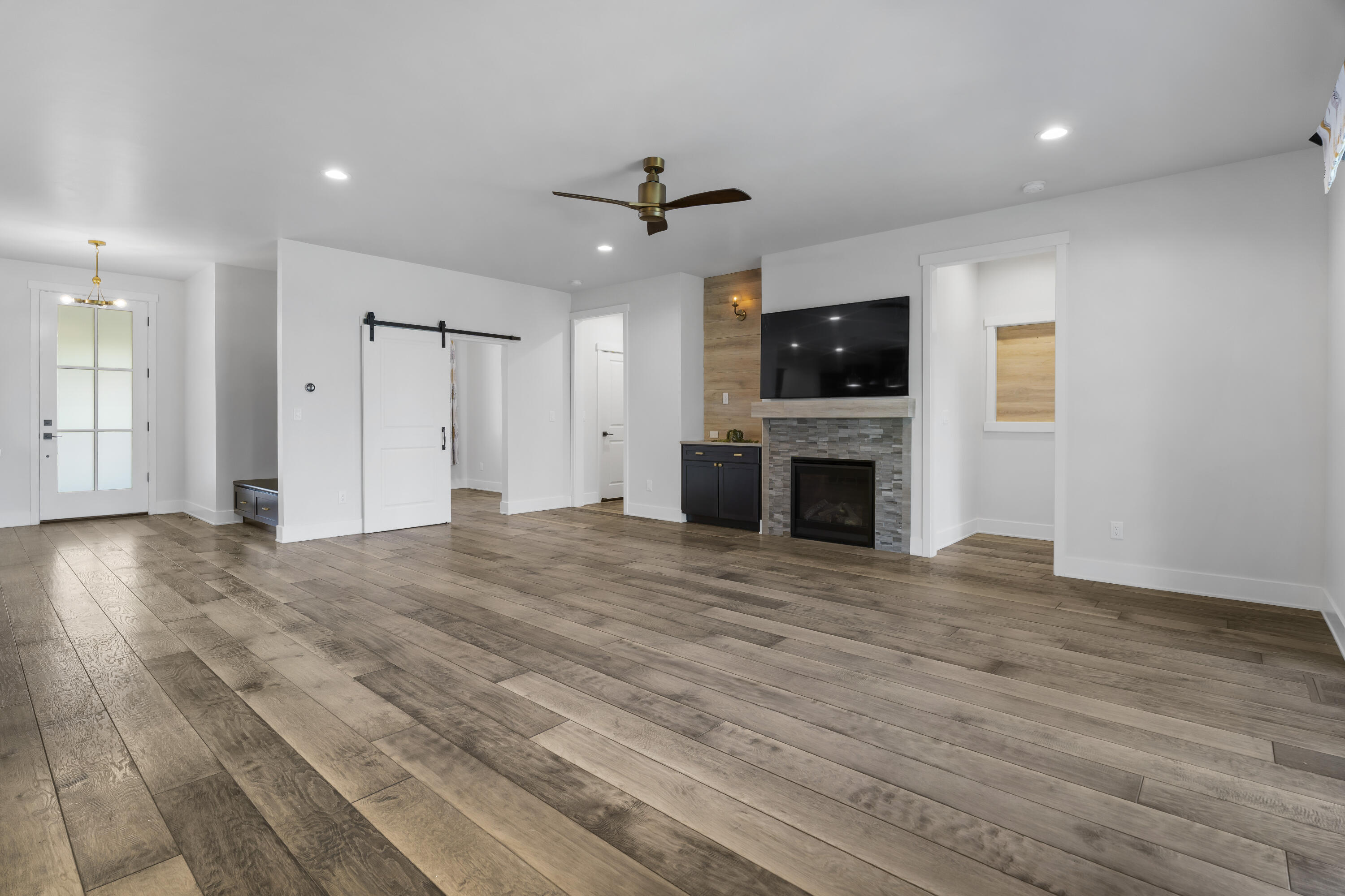 Forked Horn Butte - Residential