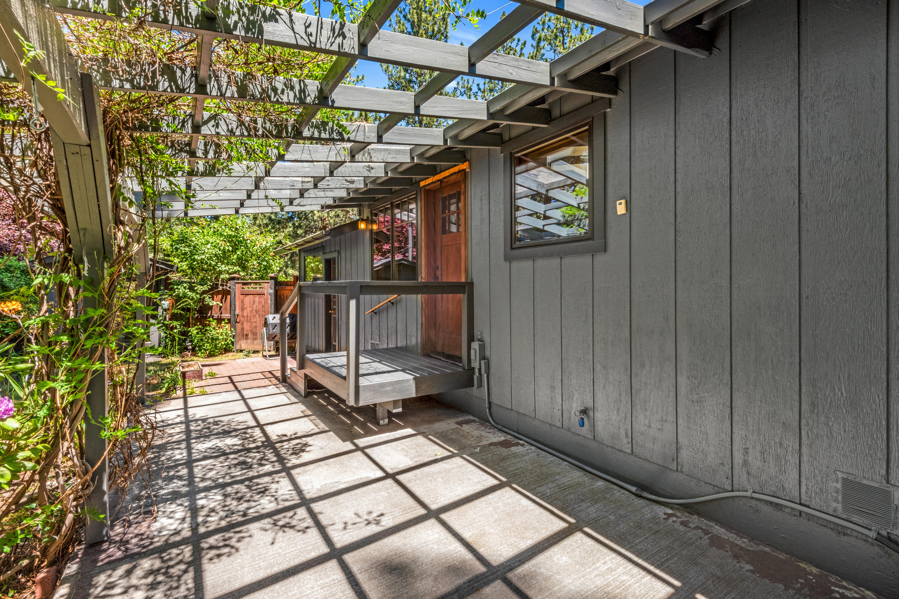 Homestead - Residential