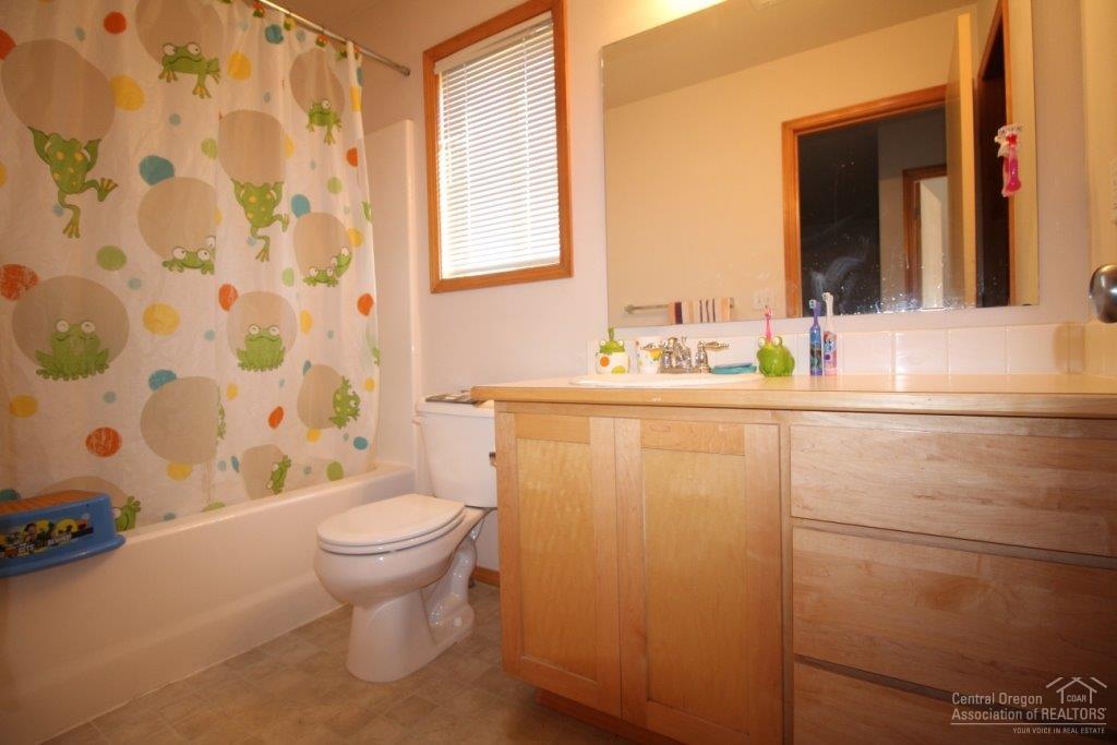 Pine Tree Meadows - Residential