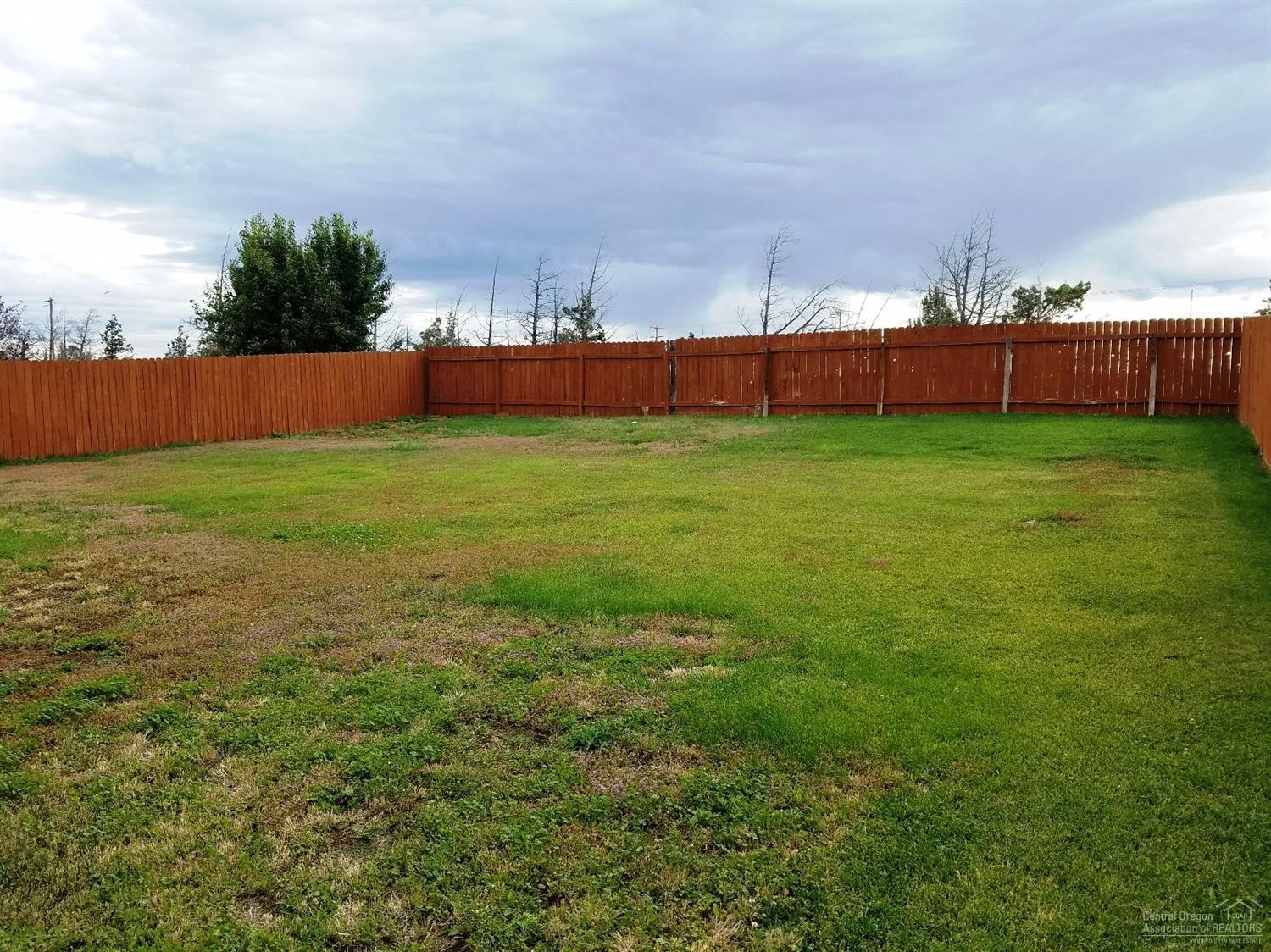 Pine Tree Meadows - Residential