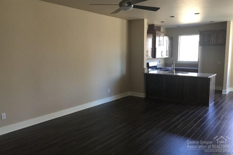 8th Street Cottages - Residential