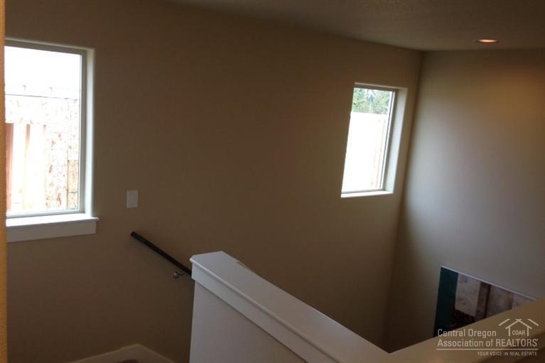 8th Street Cottages - Residential