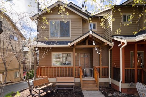 1865 NW Monterey Pines Drive Bend OR 97703