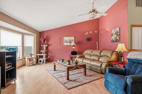 Tiny photo for 118 SW Bent Loop, Powell Butte, OR 97753 (MLS # 220226720)