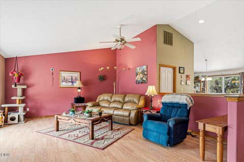 Tiny photo for 118 SW Bent Loop, Powell Butte, OR 97753 (MLS # 220226720)
