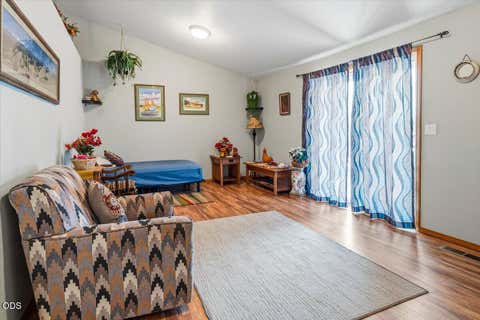 Tiny photo for 118 SW Bent Loop, Powell Butte, OR 97753 (MLS # 220226720)