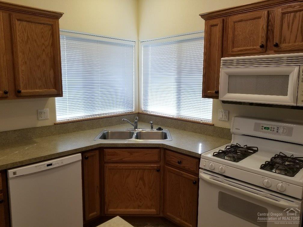 Larkspur - Residential