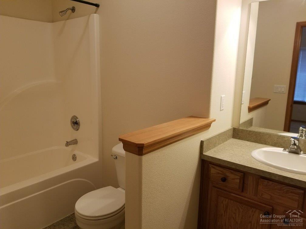 Larkspur - Residential