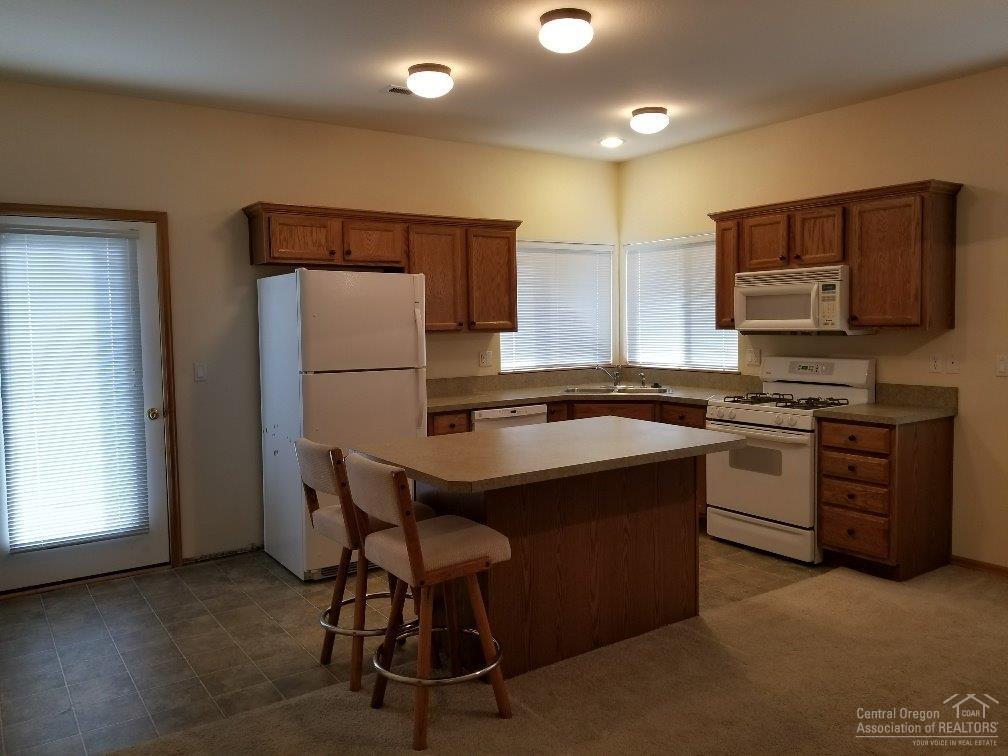 Larkspur - Residential