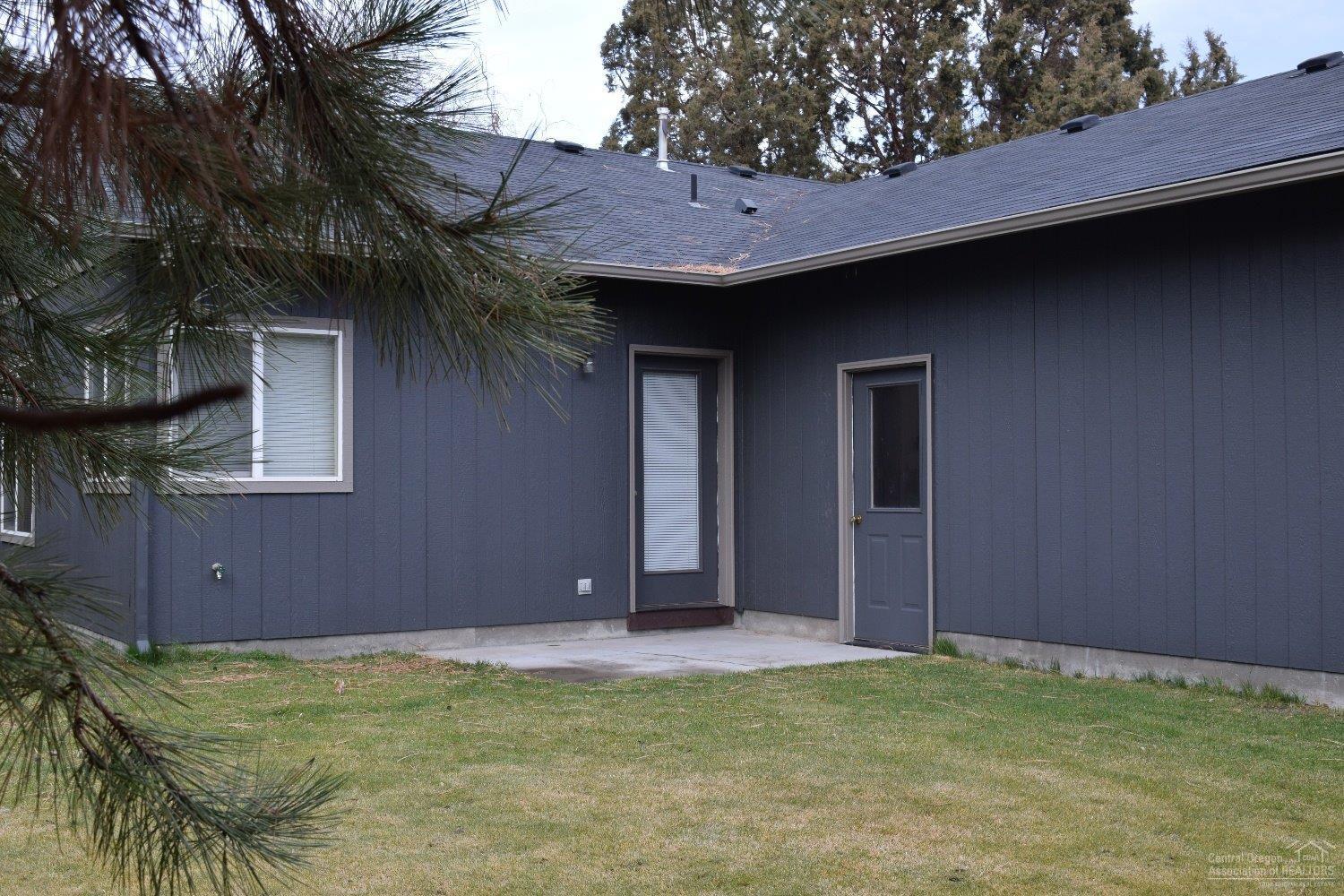 Larkspur - Residential