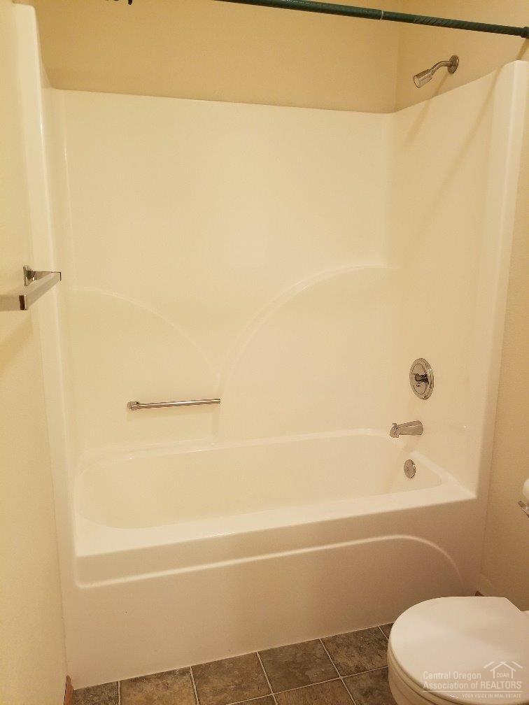 Larkspur - Residential