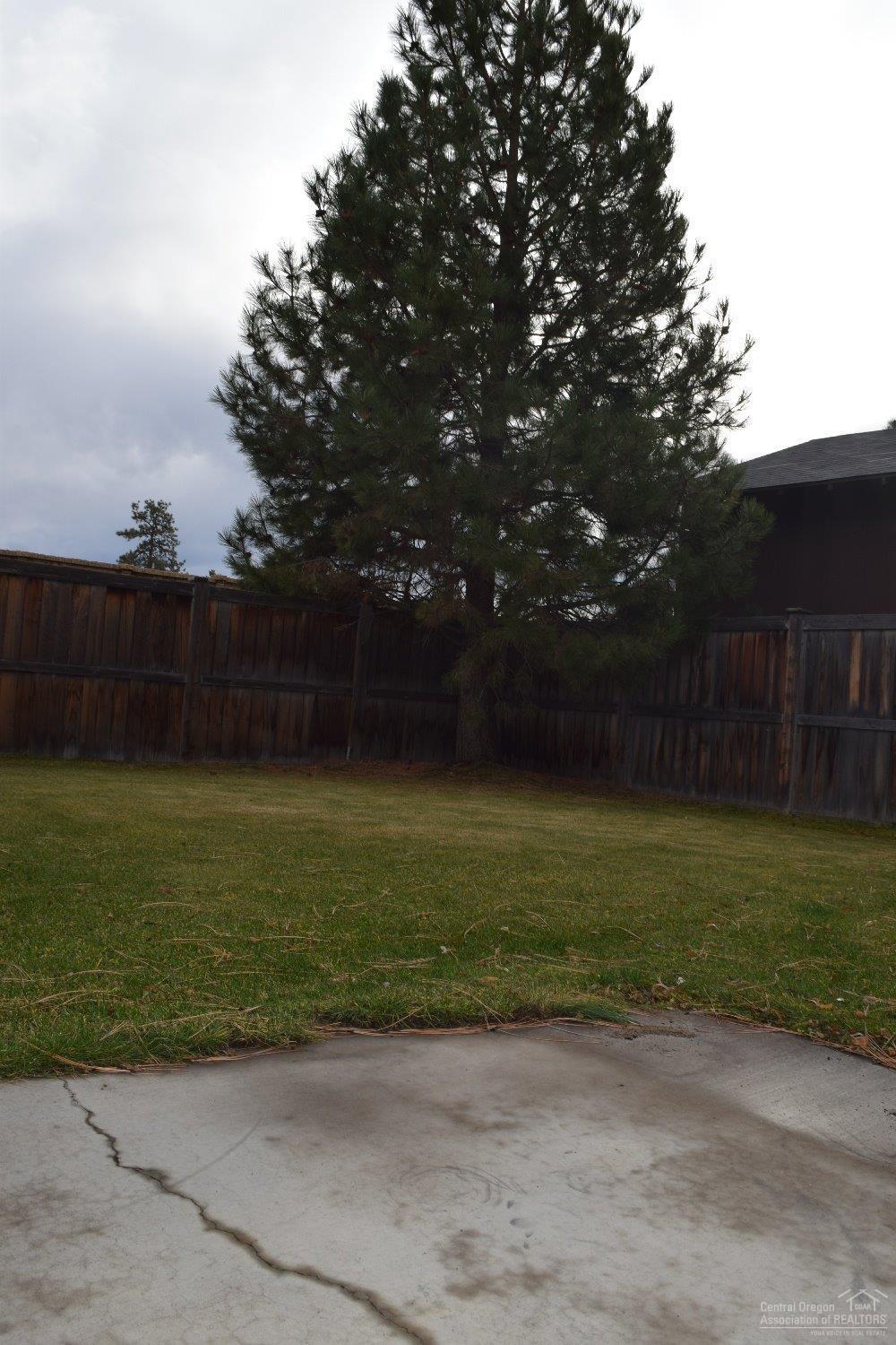 Larkspur - Residential