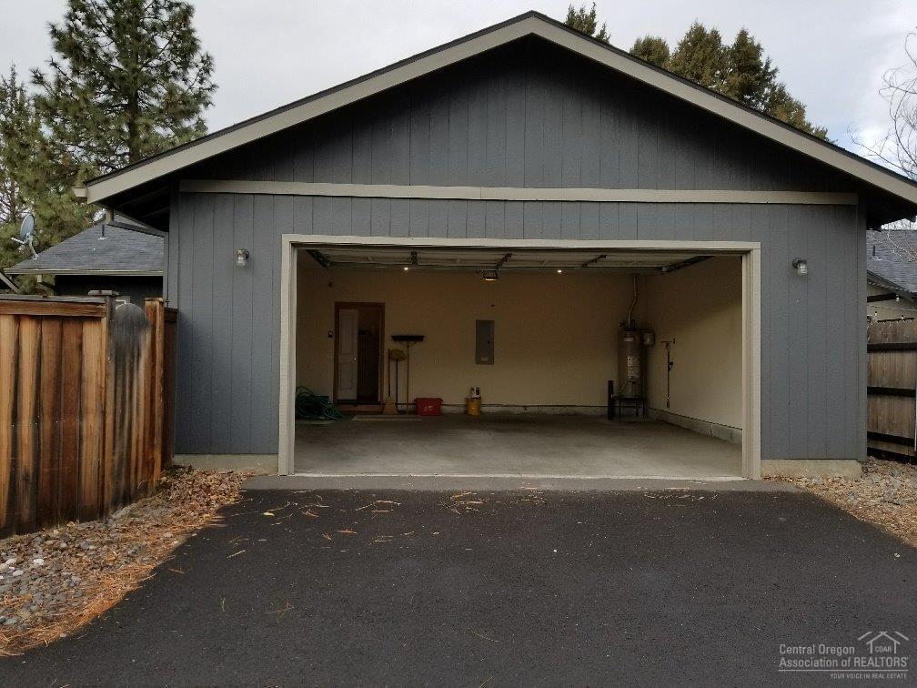 Larkspur - Residential