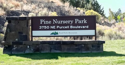 Tiny photo for 3711 NE Purcell Boulevard, Bend, OR 97701 (MLS # 220223109)