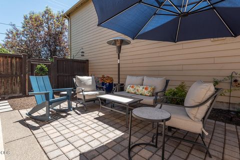 Tiny photo for 3711 NE Purcell Boulevard, Bend, OR 97701 (MLS # 220223109)