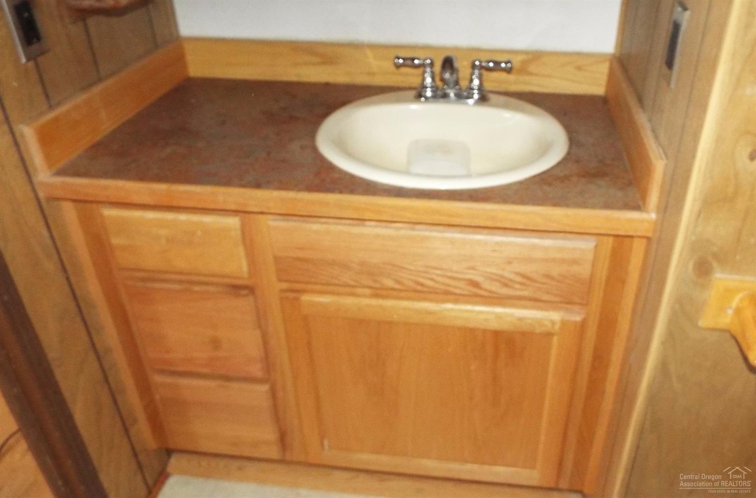 Round Butte - Residential