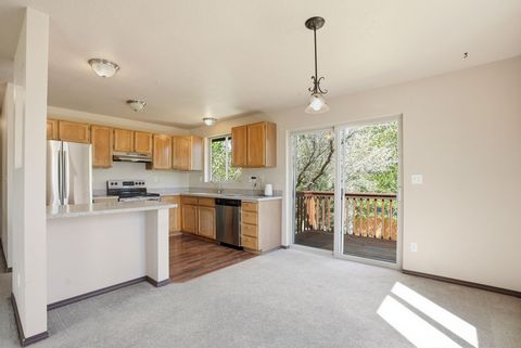 Tiny photo for 220 N Rope Place, Sisters, OR 97759 (MLS # 220221333)