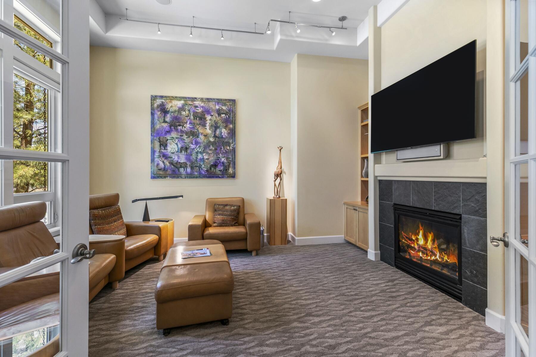 Broken Top - Residential