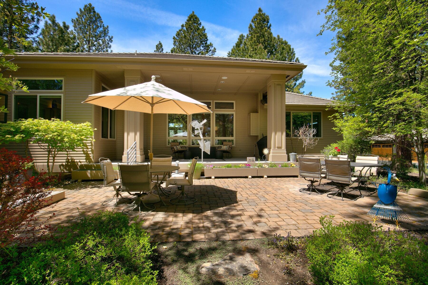 Broken Top - Residential