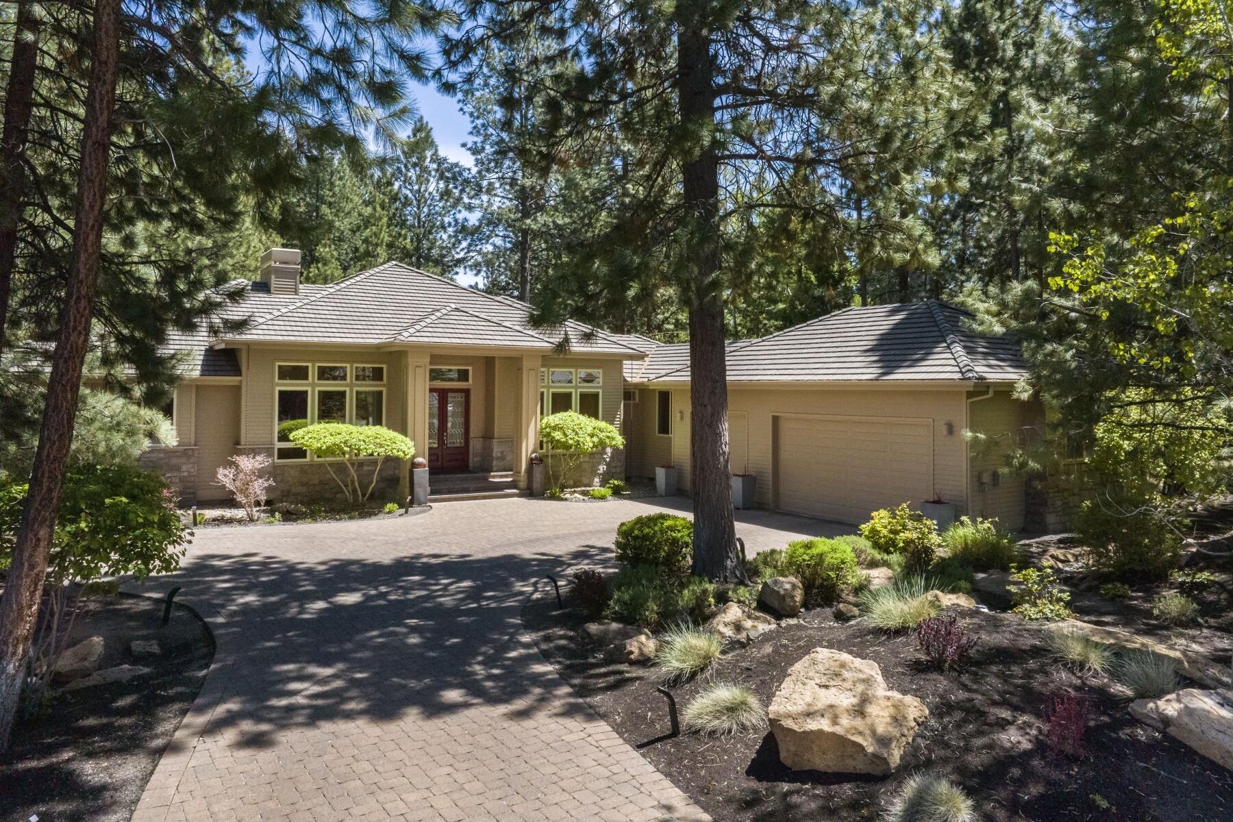 Broken Top - Residential