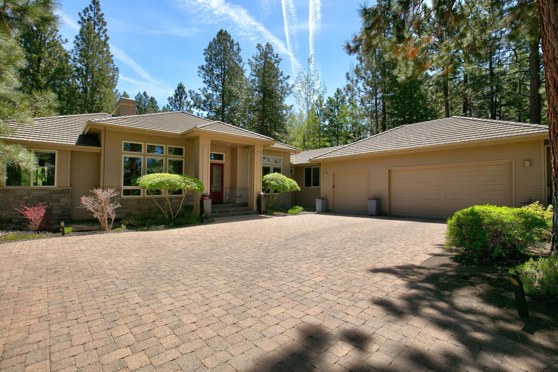 Broken Top - Residential