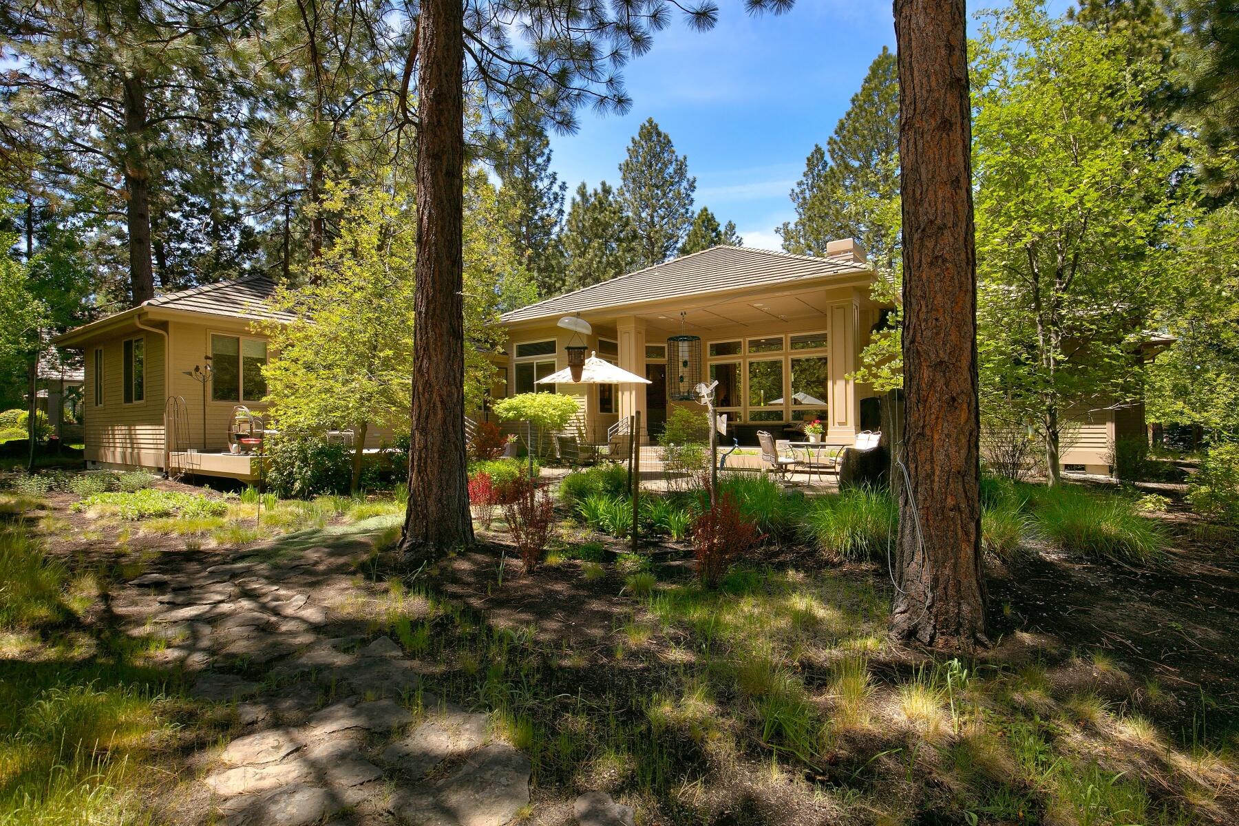 Broken Top - Residential