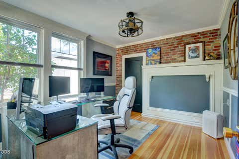 Tiny photo for 123 Vancouver Avenue, Medford, OR 97504 (MLS # 220227402)