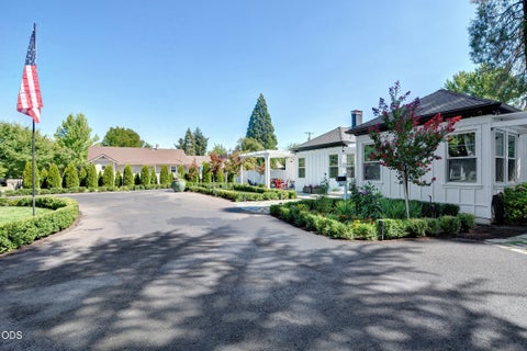 Tiny photo for 123 Vancouver Avenue, Medford, OR 97504 (MLS # 220227402)