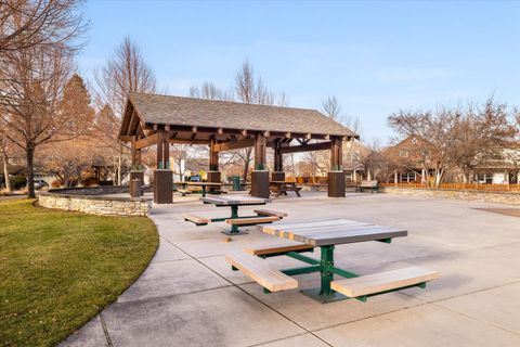 Tiny photo for 21281 Bellflower Place, Bend, OR 97702 (MLS # 220212700)