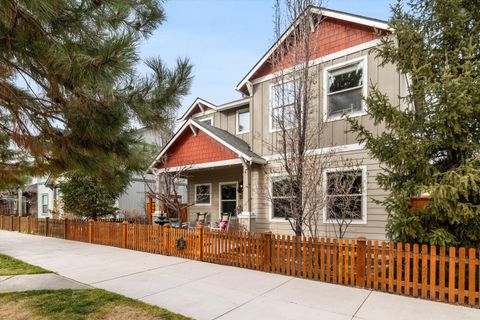 Tiny photo for 21281 Bellflower Place, Bend, OR 97702 (MLS # 220212700)