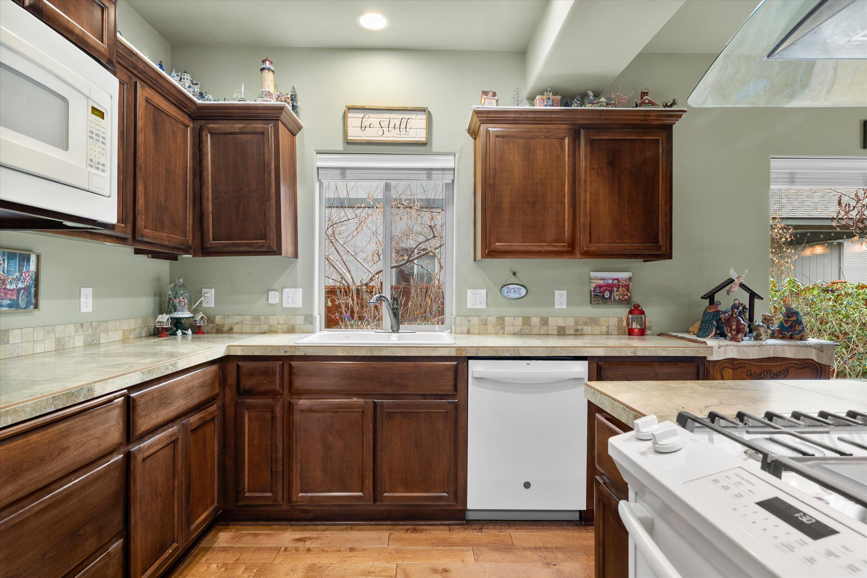 Gardenside - Residential