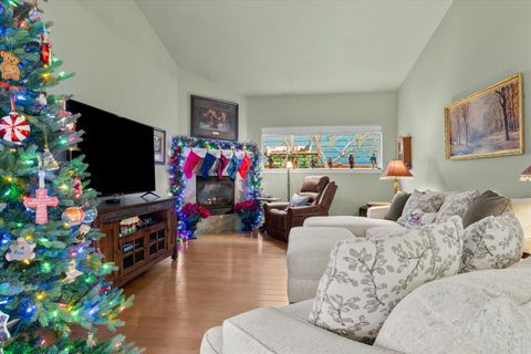 Tiny photo for 21281 Bellflower Place, Bend, OR 97702 (MLS # 220212700)