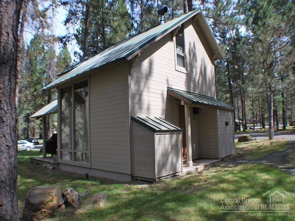 Ranch Cabins - Residential