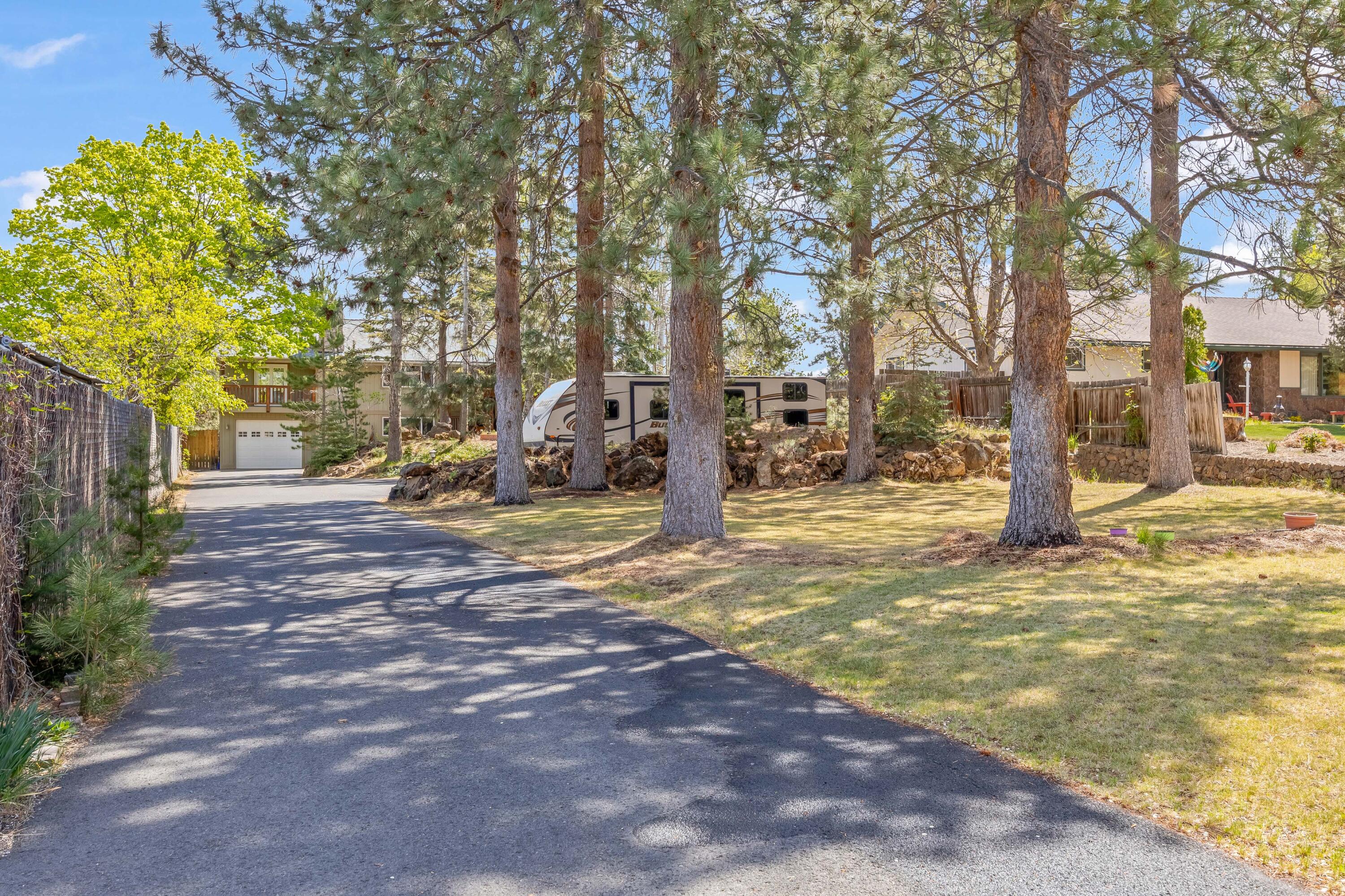 2236 NE Meadow Lane