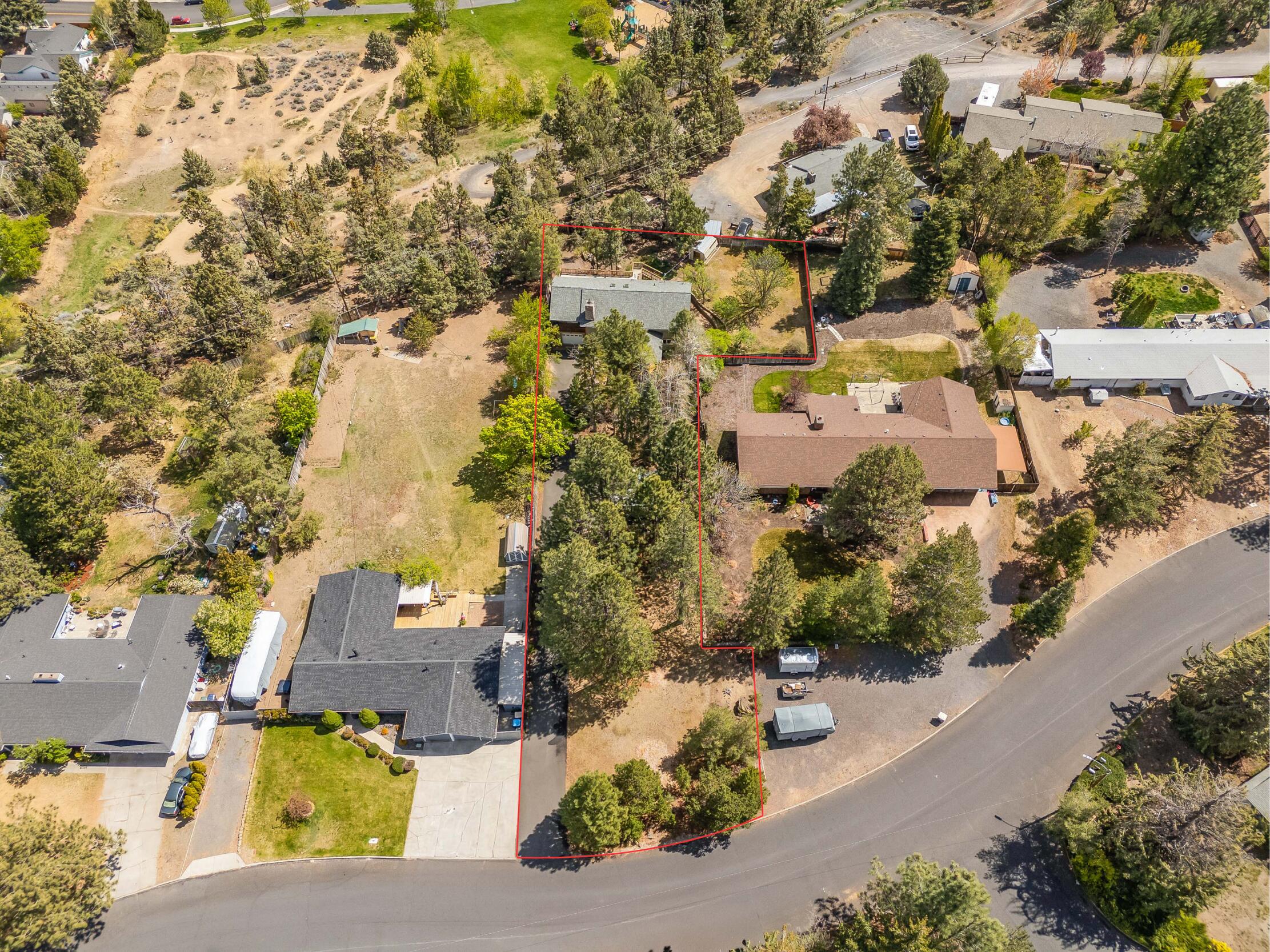 2236 NE Meadow Lane
