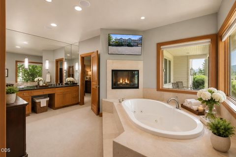 Tiny photo for 67480 Cloverdale Road, Bend, OR 97703 (MLS # 220223667)