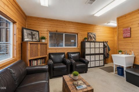 Tiny photo for 67480 Cloverdale Road, Bend, OR 97703 (MLS # 220223667)