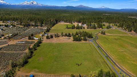 Tiny photo for 67480 Cloverdale Road, Bend, OR 97703 (MLS # 220223667)
