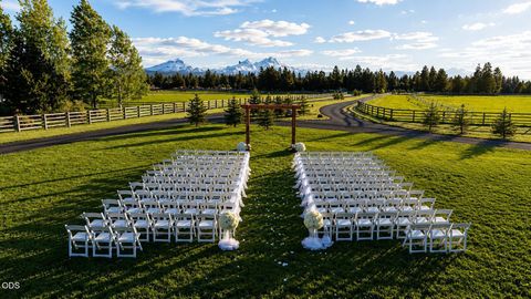 Tiny photo for 67480 Cloverdale Road, Bend, OR 97703 (MLS # 220223667)