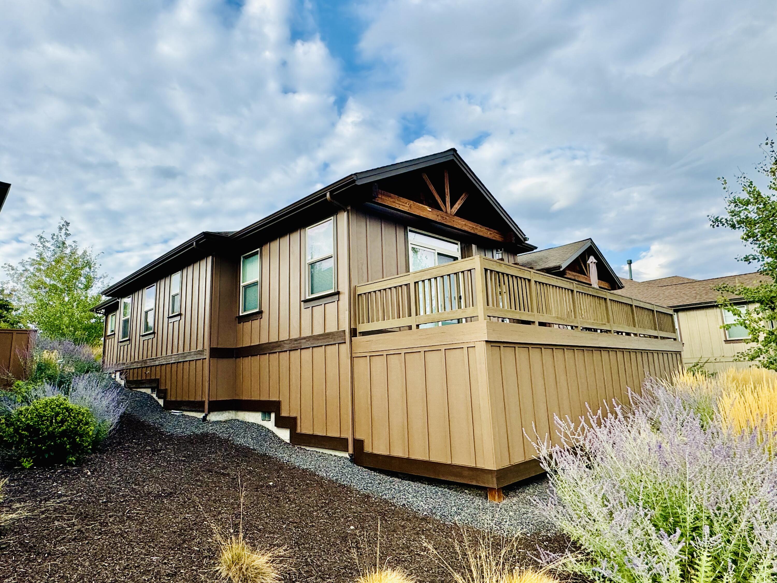 430 Vista Rim Drive