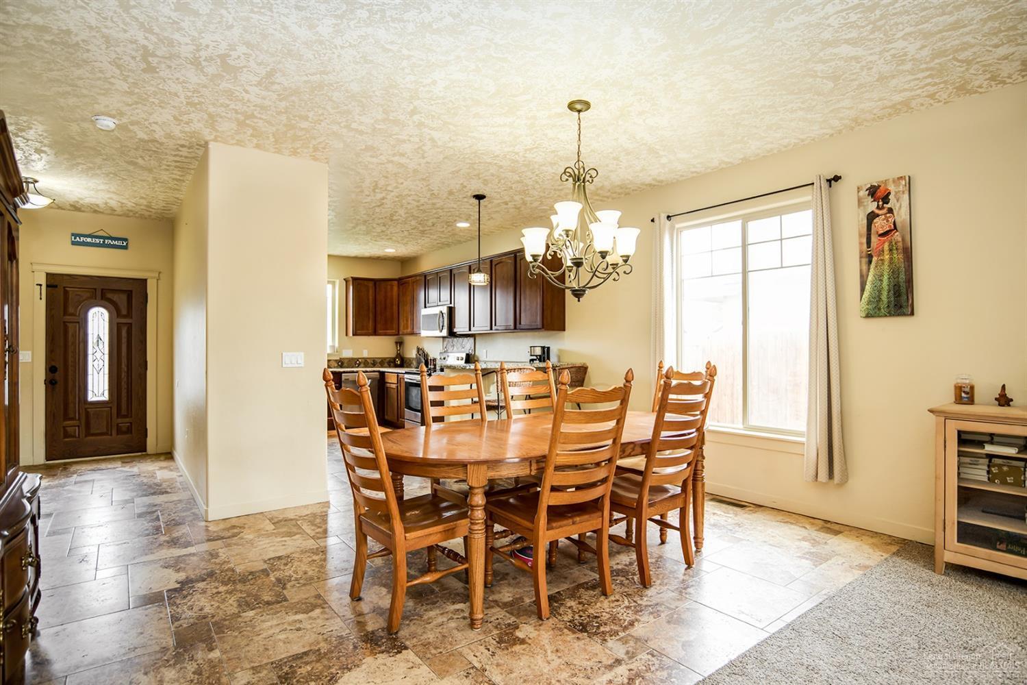 Ni Lah Sha Village - Residential