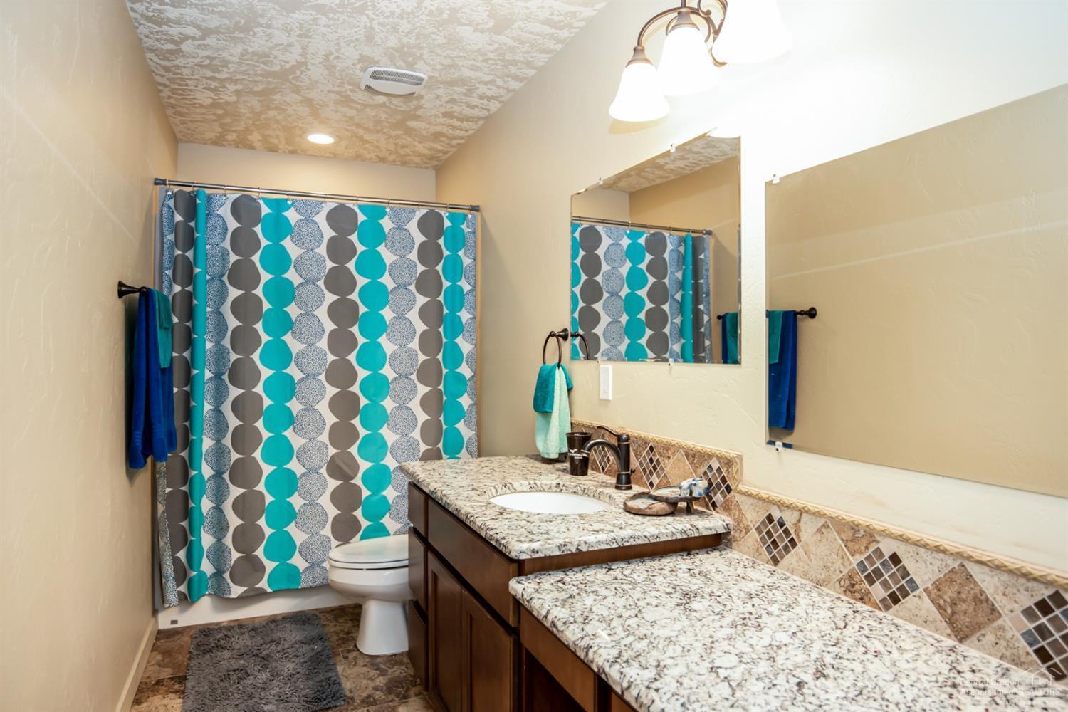 Ni Lah Sha Village - Residential