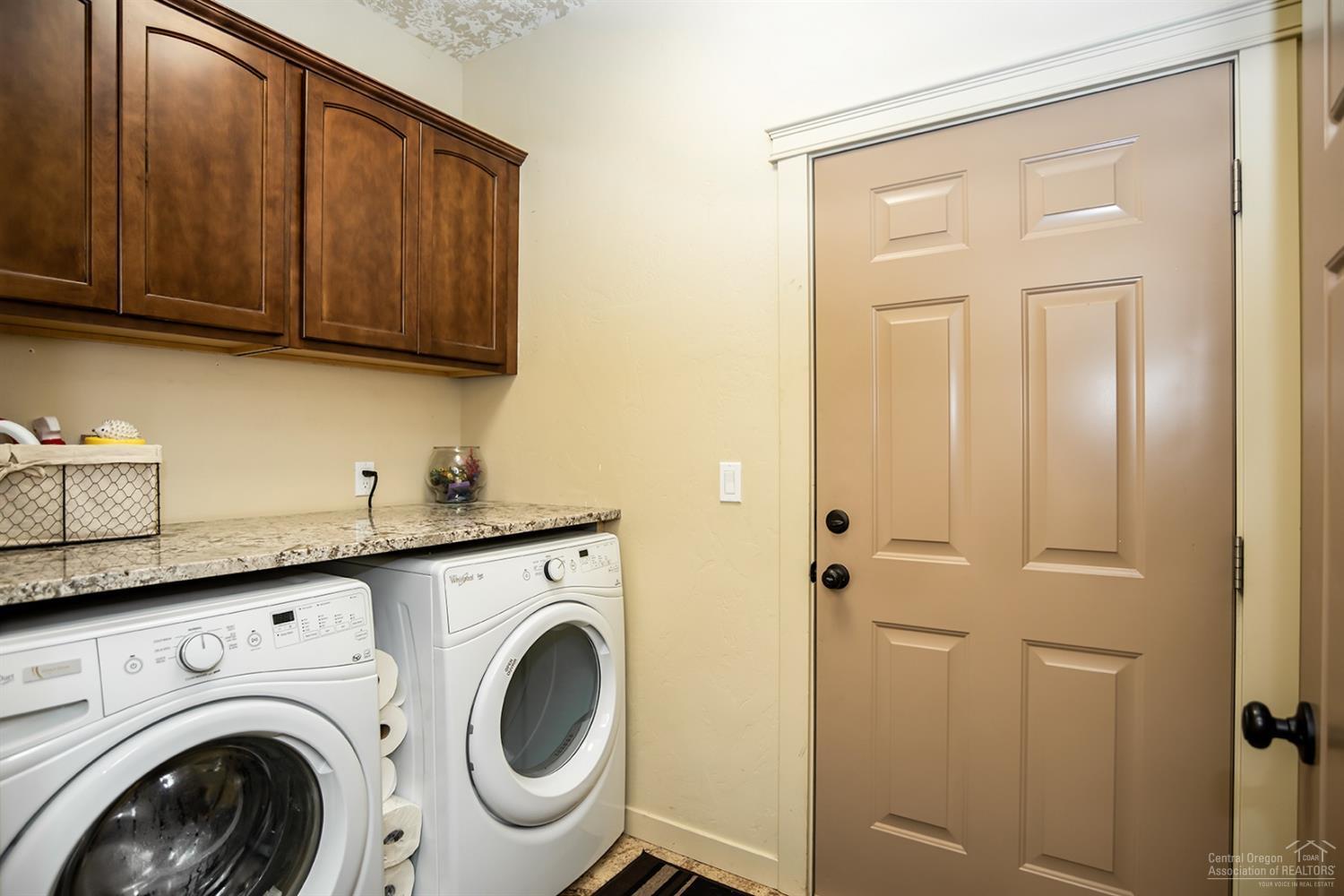 Ni Lah Sha Village - Residential