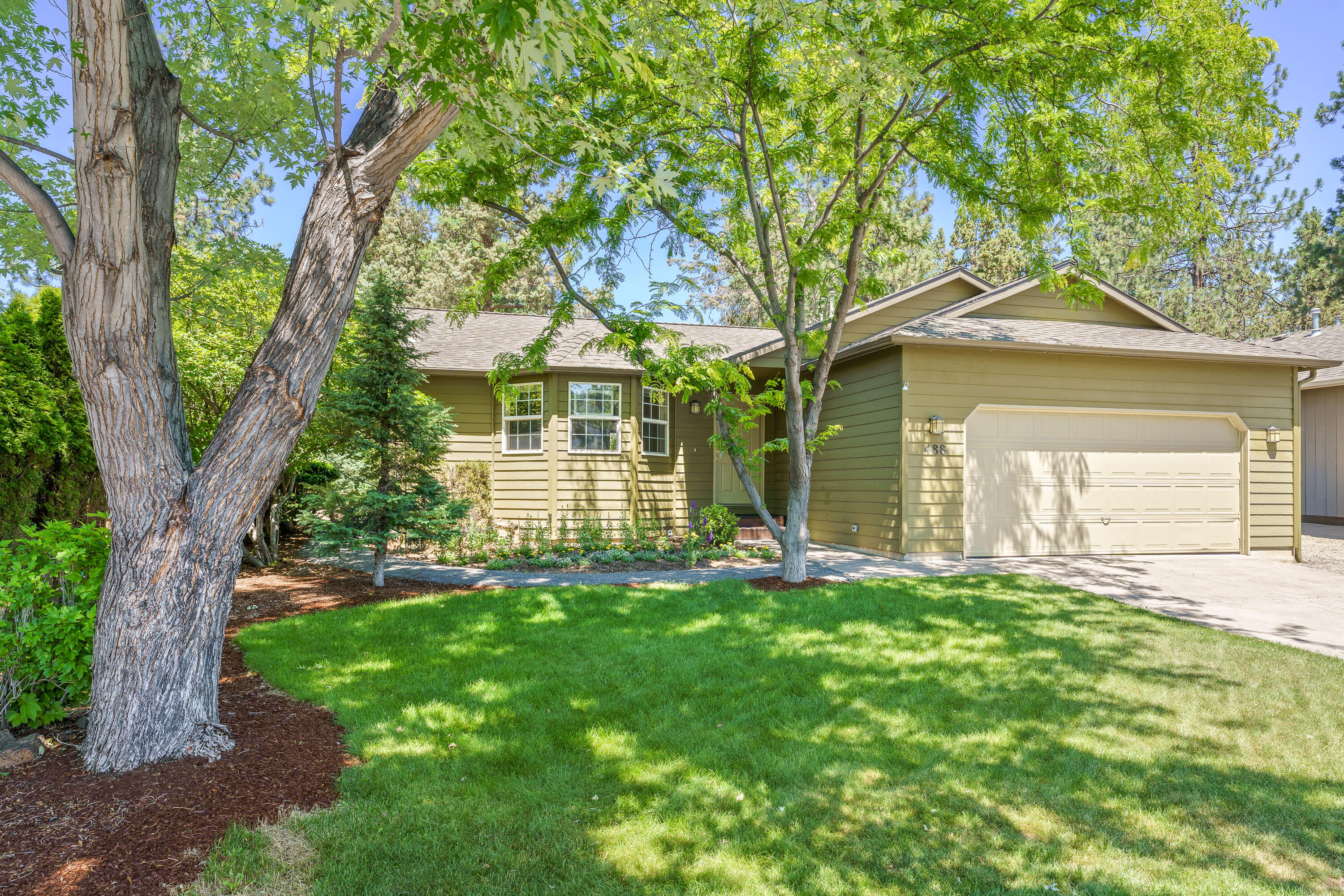 488 SW Forest Grove Drive