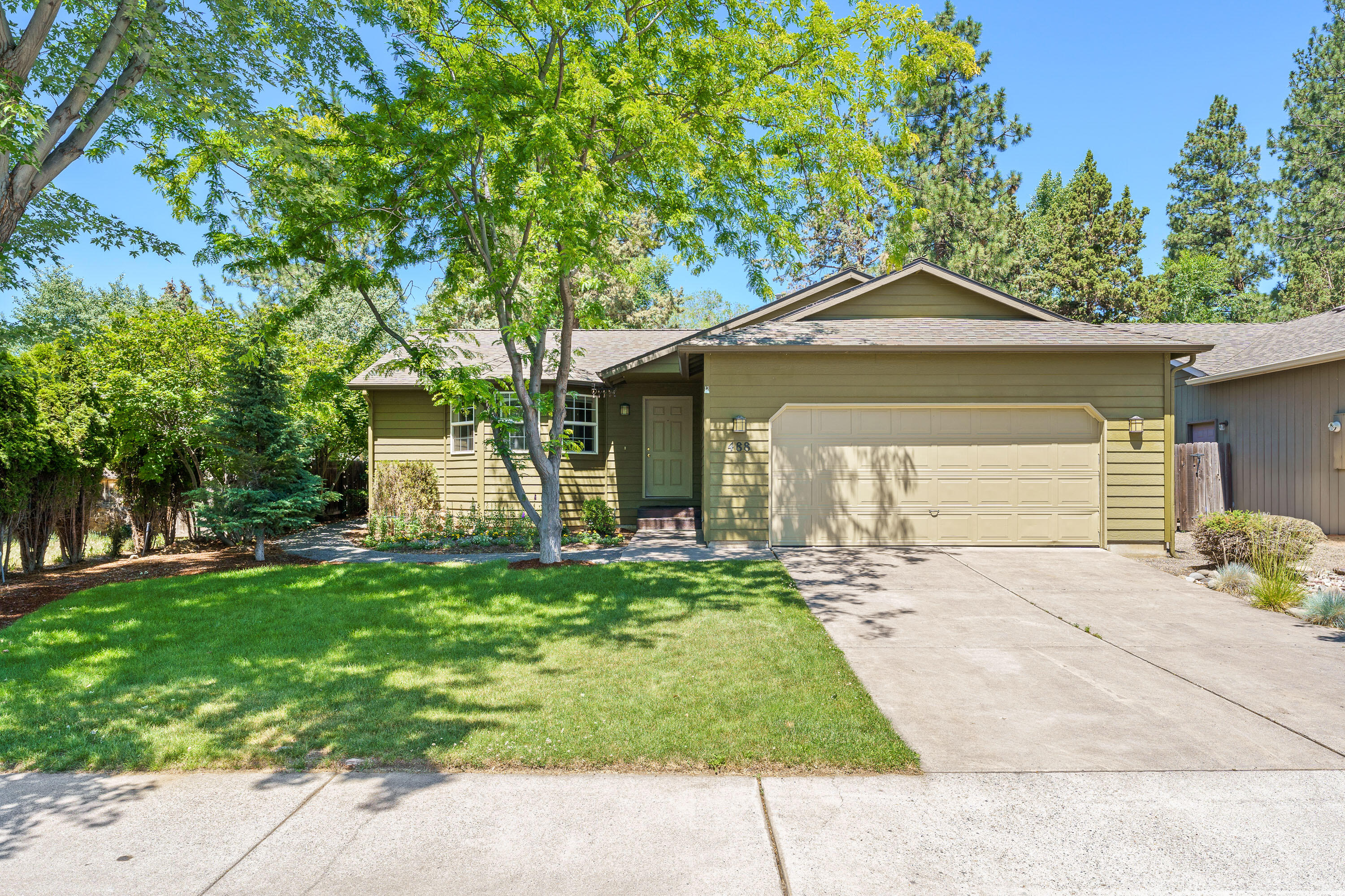 488 SW Forest Grove Drive