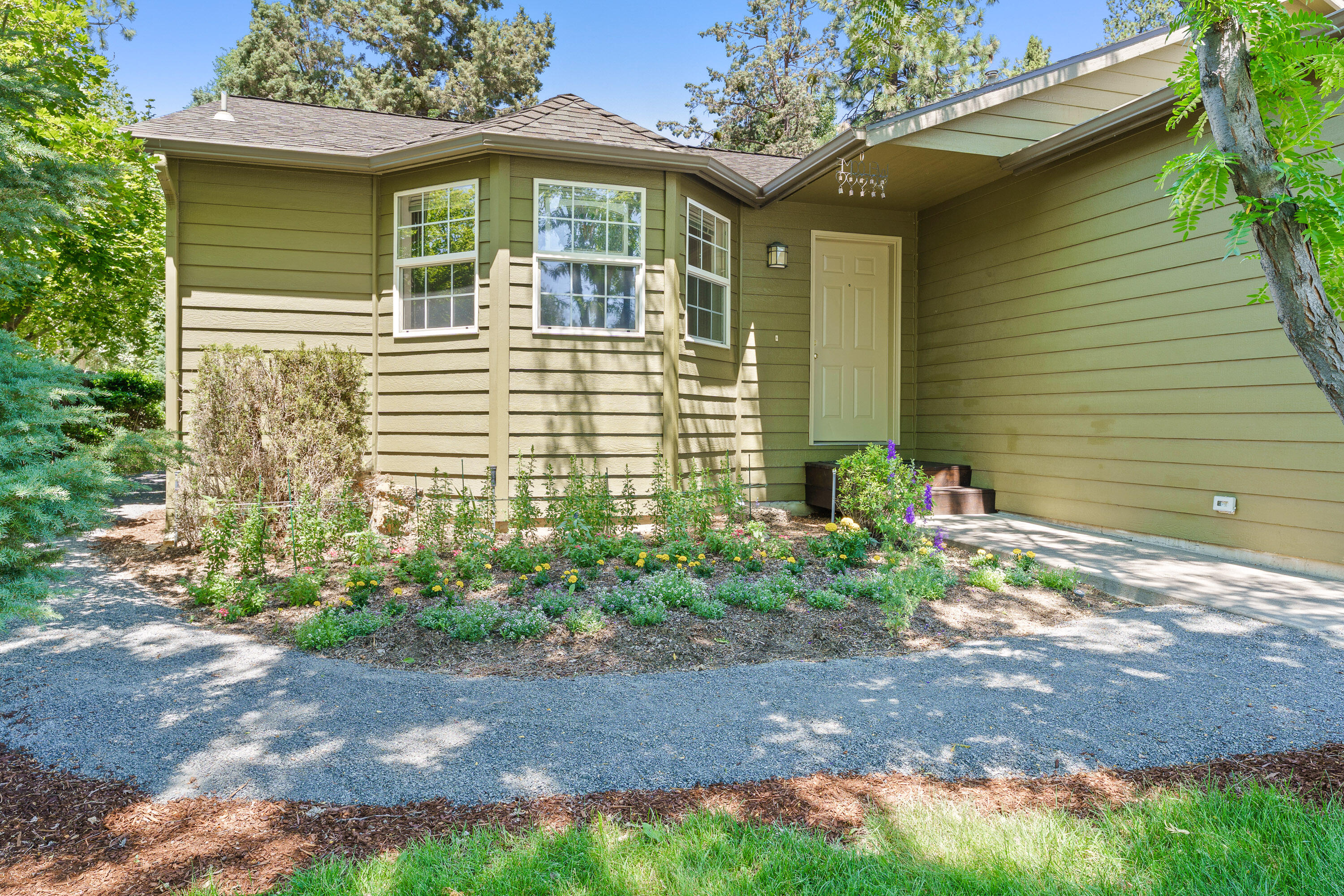 488 SW Forest Grove Drive