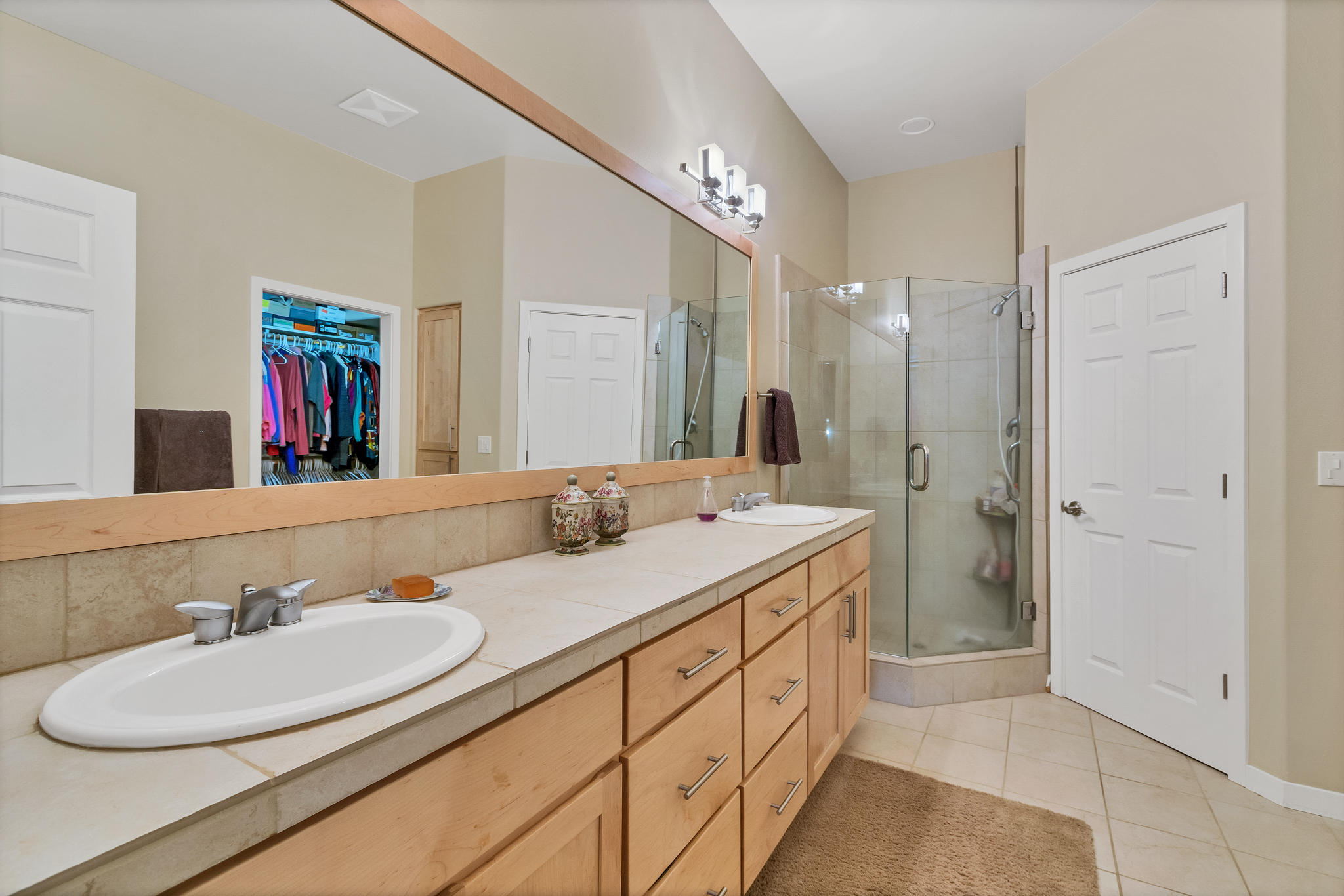 Broken Top - Residential