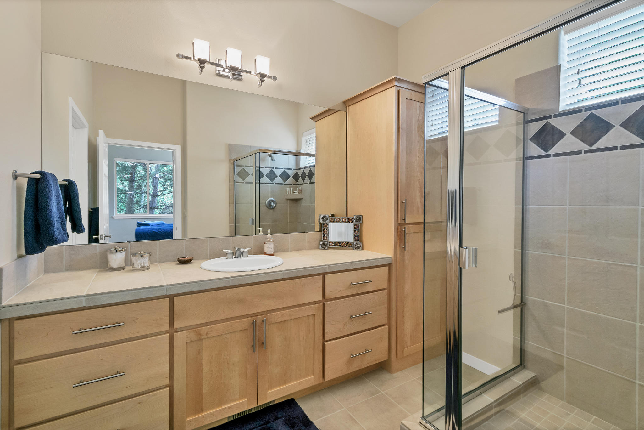 Broken Top - Residential