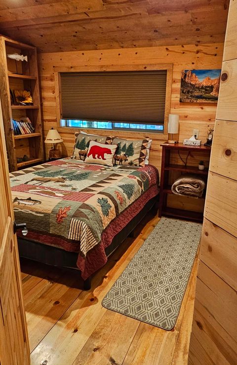 Tiny photo for 14725 Cambium, La Pine, OR 97739 (MLS # 220214839)